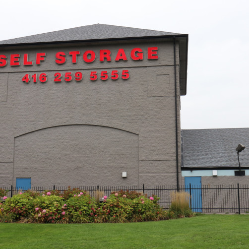 Toronto Self Storage Units DriveUp Storage Storage Near Etobicoke