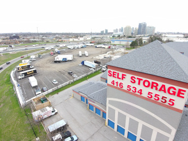 Truck Storage in Scarborough: Local Parking Solutions for Commercial Vehicles